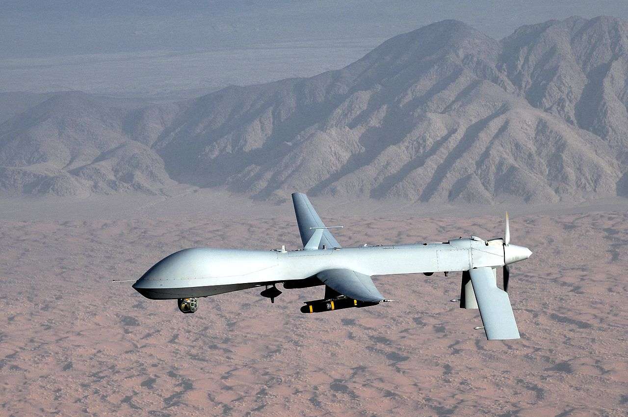 Drone militaire