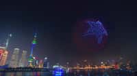 Des drones dans le ciel de Shangai remplacent les feux d'artifice. © China Global Television Network