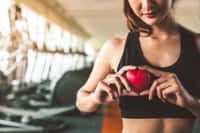 L'exercice physique couplée à un traitement médicamenteux dosé modérément semble être la meilleure solution pour réduire le risque cardiovasculaire. © shutter2U, Fotolia