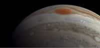 Grâce aux images capturées par la sonde Juno, le citoyen scientifique Kevin M. Gill est parvenu à recréer une modélisation 3D de la surface de Jupiter. © NASA, JPL-Caltech, SwRI, MSSS, Kevin M. Gill, CC BY