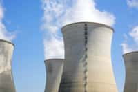 Les centrales nucléaires françaises actuelles (ici celle de Bugey 2) sont de type à eau pressurisée. La filière EPR est une amélioration pour la sécurité et pour la puissance. © Jean-Paul Comparin, Fotolia