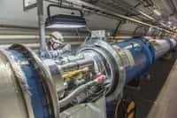 Les aimants supraconducteur du LHC ont été préparés pour pouvoir répondre aux exigences du second « run » du LHC avec des faisceaux de protons encore plus intenses et à des énergies plus élevées. © Anna Pantelia, Cern