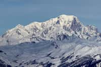 Le mont Blanc vu depuis la station de Valmorel, ici photographié en 2011. © CC BY 3.0, Matthieu Riegler
