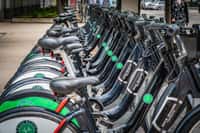 Google Maps s'adapte aux nouveaux moyens de locomotion avec l'arrivée des vélos disponibles en libre-service dans les grandes villes. © SamuelStone, Pixabay