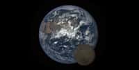 Image extraite de la séquence de quatre heures du transit de la Lune devant la Terre enregistrée avec la caméra Epic du satellite DSCOVR, le 5 juillet 2016. Retrouvez toutes les images de la séquence en haute résolution ici. © Nasa, NOAA