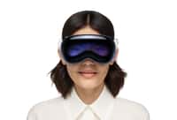 Apple rencontrerait des difficultés à créer un casque de réalité virtuelle moins cher que le Vision Pro. © Apple