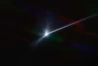 L'astéroïde Dimorphos et sa queue de débris créée par la collision de la sonde Dart photographié par le télescope Soar au Chili. © CTIO, NOIRLab, SOAR, NSF, AURA, T. Kareta (Lowell Observatory), M. Knight (US Naval Academy)
