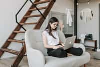 La fibre optique est la technologie la plus récente pour une connection Internet, et elle offre un débit optimal. © Vlada Karpovich, Pexels
