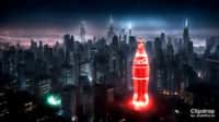 Une bouteille de Coca Cola géant trône au milieu d'une ville futuriste. @ Clipdrop / Dreamstudio