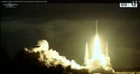 Le lanceur Ariane 5 emporte les satellites MSG-4 et Star One C4, le 15 juillet à 22 h 42 TU. © Arianespace