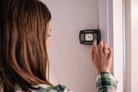 Baisser son thermostat à 19 °C permettrait de faire des économies d'énergie. © Guillem de Balanzó, Adobe Stock 