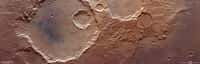 Plusieurs cratères d'impact dans la région de Terra Sirenum sur Mars. Image capturée par la caméra HRSC de la sonde spatiale Mars Express le 5 avril 2022. La résolution est de 15 mètres par pixel. © ESA, DLR, FU Berlin, CC BY-SA 3.0 IGO