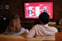 Un VPN est utile pour surfer sur le Net en toute sécurité et aussi pour regarder vos séries TV en avant première.&nbsp;© Cottonbro, Adobe Stock