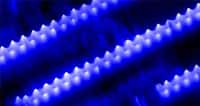 Les filaments de glace formés de quasi-cristaux nanométriques pentagonaux. Crédit : Matt Forster, University of Liverpool