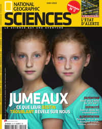 En couverture du numéro 2 du National Geographic Sciences : l'enquête sur le monde fascinant des jumeaux, vu du côté de la génétique. © NGS
