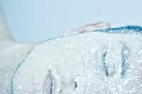L’allergie au froid se déclenche lors d’une exposition à l’air froid ou à l’eau froide. © Porechenskaya, Adobe Stock