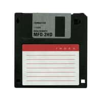 La disquette 3,5 pouces aura vécu, ou plutôt survécu, plus de vingt ans, malgré une capacité largement inférieure à celle d'une photo numérique. © DR