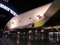 Enterprise en cours de démontage au Smithsonian's National Air and Space Museum de Washington. Crédit : Space.com