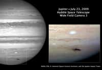 Photographie prise le 23 juillet par WFC-3, caméra à grand champ du télescope spatial Hubble. Elle montre la dispersion des débris de l'astéroïde ou de la comète qui a percuté, quatre jours plus tôt, la haute atmosphère de Jupiter. © Nasa, Esa, H. Hammel (Space Science Institute), Boulder, Colorado), Jupiter Impact Team