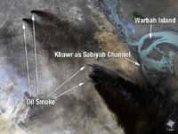 Puits de pétrole en feu au Koweït. Crédit Nasa/USGS