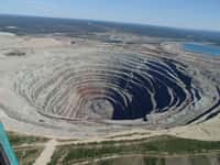 Plusieurs mines de diamants sont déjà exploitées en Sibérie, notamment dans la région de Yakutia où cette photographie a été prise. Les réserves de diamants en ce lieu s'élèveraient à 1 milliard de carats. © Stapanov Alexander, Wikimedia common, CC by-sa 3.0