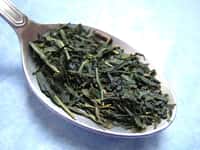 Une source d'aluminium surprenante : les feuilles du thé vert. © JohnnyMrNinja, Wikimedia Commons, cc by sa 3.0