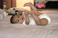 Si les techniques de procréation médicalement assistée augmentent le risque de malformations congénitales, elles permettent néanmoins la naissance de 20.000 bébés par ans, la grande majorité en bonne santé. © Andy Eick - Licence Creative Commons