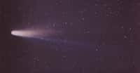 Les Êta Aquarides sont ce qui reste des derniers passages à proximité de notre Soleil de la légendaire comète de Halley. © NSSDC, Nasa