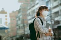 Le masque est-il un moyen de prévention efficace contre les virus respiratoires ? © Jikaboom, IStock.com 