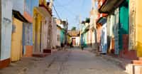 À Cuba, Antoine nous entraîne notamment dans les rues hautes en couleur de Trinidad, une localité de plus de 50.000 habitants inscrite au patrimoine mondial de l’humanité de l’Unesco. © AntonPh, Fotolia