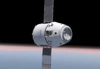 Si le deuxième vol de qualification de Dragon réussit, SpaceX pourrait commencer son activité opérationnelle la mission suivante auprès de la Nasa qui lui a déjà commandé 12 vols de ravitaillement de l’ISS pour un total de 1,6 milliard de dollars. © SpaceX