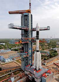 Après deux échecs en 2010, le lanceur indien GSLV rencontre à nouveau des problèmes avec une fuite de carburant détectée au niveau de l'étage cryogénique CUS, le premier du genre développé en Inde. © Isro