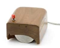 Un prototype de la souris inventée par Douglas Engelbart et réalisé au&nbsp;Stanford Research Institute. © Mark Richards
