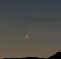 La comète McNaught, saisie le 6 janvier, à Hammerfest, en Norvège par Roger Johansen. Crédit : Roger Johansen