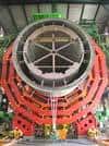 Enceinte du détecteur CMS, un des détecteurs qui servira au LHC