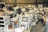 Un four pour recycler les déchets électroniques