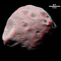 Phobos en 3D (novembre 2004)