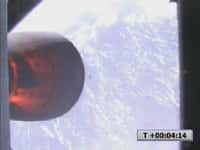 L'ascension de Falcon 1, alors à 160 km d'altitude, vue par la caméra embarquée du deuxième étage.