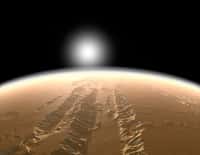 Avec le lancement en 2013 d'une sonde à destination de Mars, l'Inde, en compétition perpétuelle avec la Chine, a l'occasion d'arriver avant elle autour de la Planète rouge. À l'image, le grand canyon Valles Marineris. © orbitmars.futura-sciences.com/Nasa/JPL