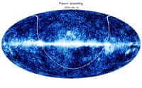 La première couverture complète du ciel fournie par Planck doit ressembler à cette image obtenue par simulation. Crédit : Planck-HFI France