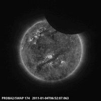 L'éclipse partielle de Soleil vue depuis l'espace par le satellite Proba-2. © Esa