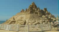 Chateau de sable géant au concours de Myrtle beach. Crédit : funbeaches.com
