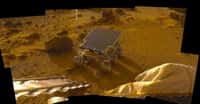 Sur cette image, Sojourner, le premier rover à avoir roulé sur Mars, vu par Pathfinder au deuxième jour martien de la mission. © Nasa, JPL-Caltech