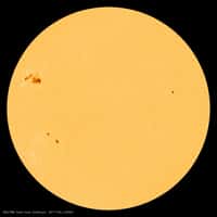 La spectaculaire tache solaire AR 1339 photographiée par le satellite Soho le 4 novembre. © Nasa/Soho 