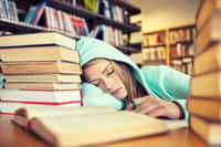 Plus de la moitié des étudiants français ont des troubles du sommeil, voire des insomnies, compromettant leur avenir professionnel. © Syda Productions, Adobe Stock