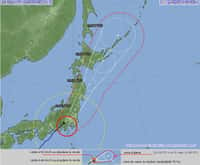 Le typhon Roke a atteint les côtes japonaises. L'Agence météo japonaise prévoit qu'il survolera les provinces de Fukushima et Tokyo.&copy; Japan Meteorological Agency, adaptation Futura-Sciences
