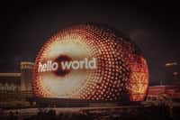Le bâtiment « Sphere » a allumé son affichage géant pour la première fois ce 4 juillet. © Sphere Entertainement