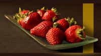 La fraise Gariguette est une variété très appréciée qui a été obtenue, en 1976 à l’Inra par croisement entre les variétés Belrubi et Favette. © YannGarPhoto, CC by-nc 2.0