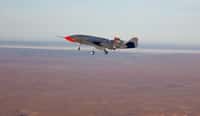 Avec son profil d’avion de chasse moderne, le Loyal Wingman dispose d’une autonomie importante pour aller plus loin que les avions de combat actuels. © RAAF