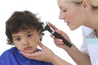 Bientôt plus besoin de courir chez le médecin dès que son enfant a mal à l’oreille. © JPC-PROD, Fotolia